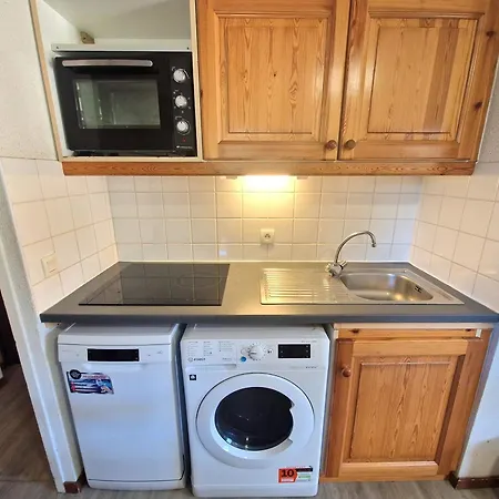 Apartment Bel 4 Pieces Pour 8 Pers, Balcon, A 100m Des Pistes, - Fr-1-265-177