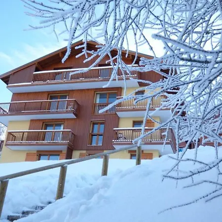 Bel 4 Pieces Pour 8 Pers, Balcon, A 100m Des Pistes, - Fr-1-265-177 Apartment